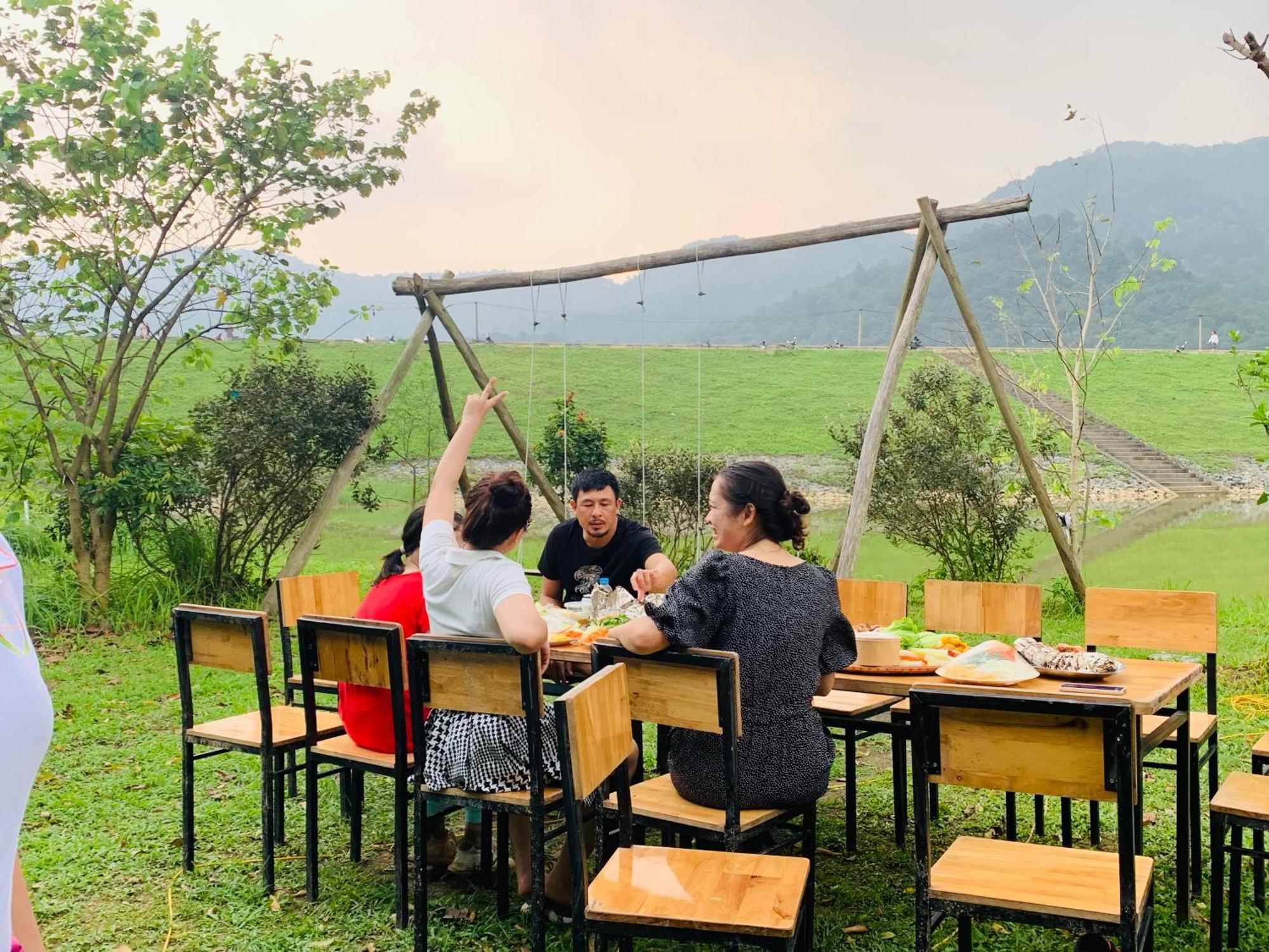 Chu Thien Homestay And Camping Hanoi Eksteriør bilde